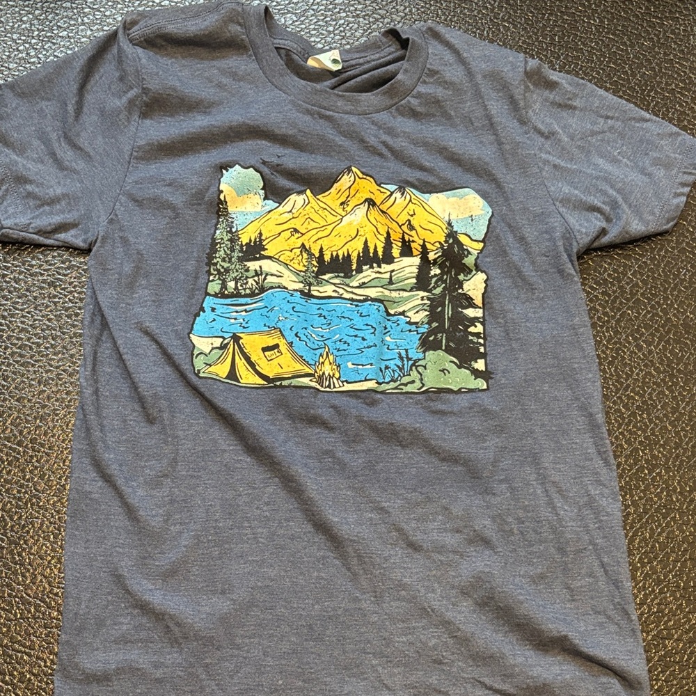Graphic Mountain Print Navy T-Shirt